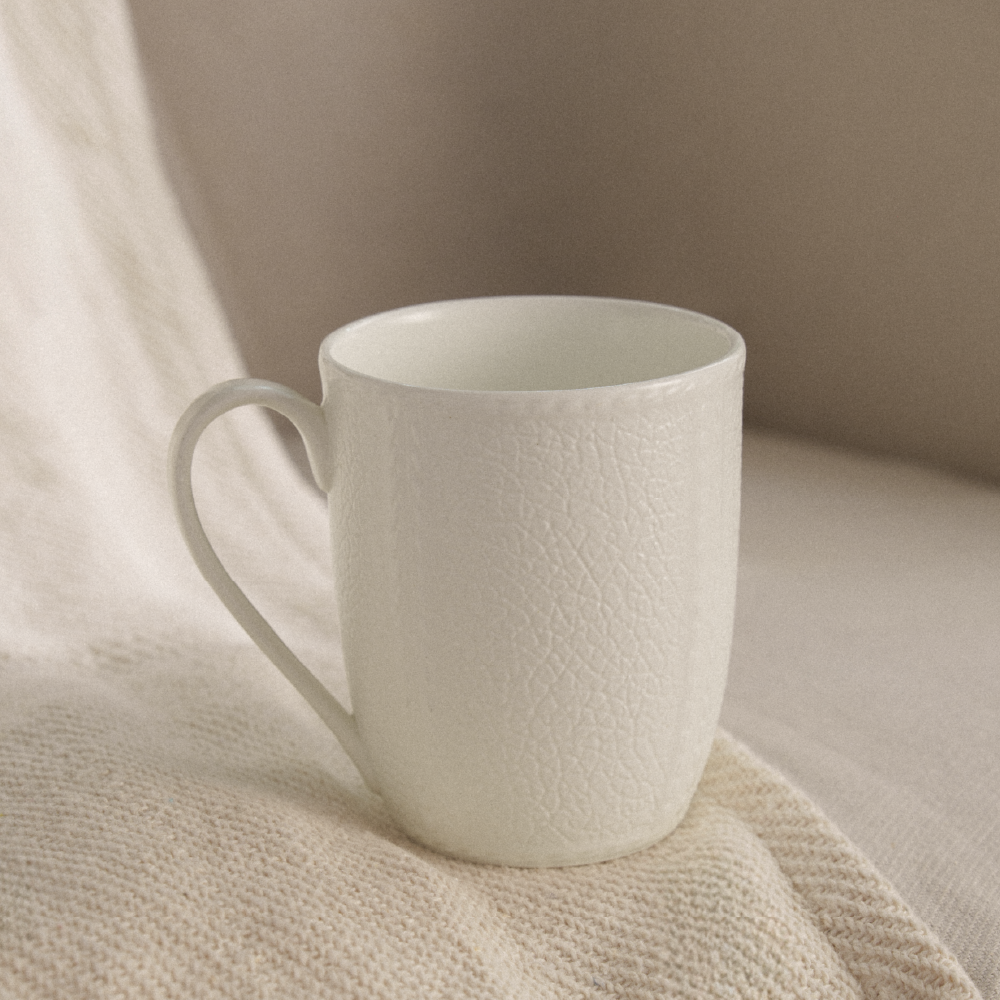 Elva Porcelia Mug. Ivory