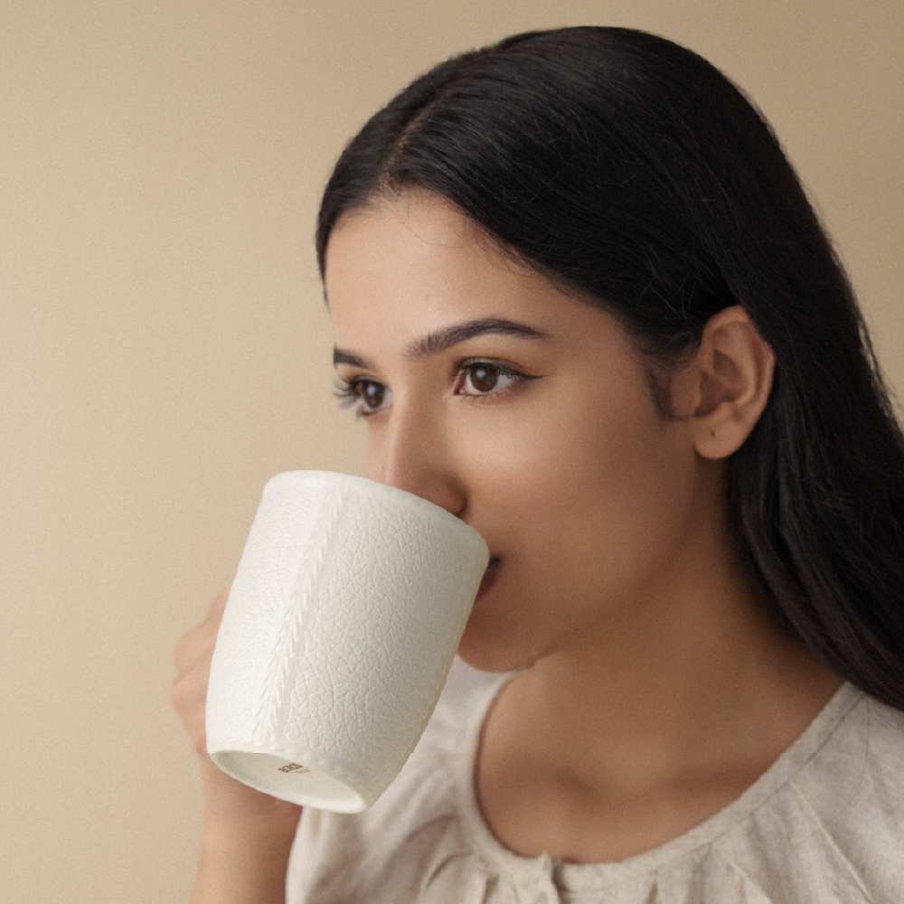 Elva Porcelia Mug. Ivory